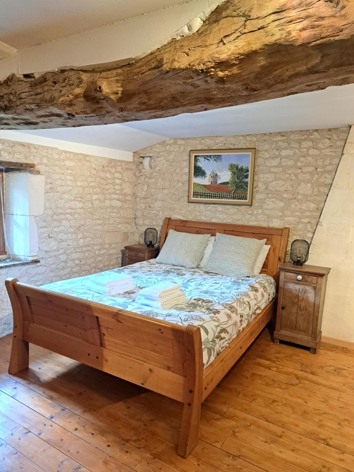 Le Moulin Etourneau - 3 Gites Avec 2 Piscines Champagnac  Екстер'єр фото