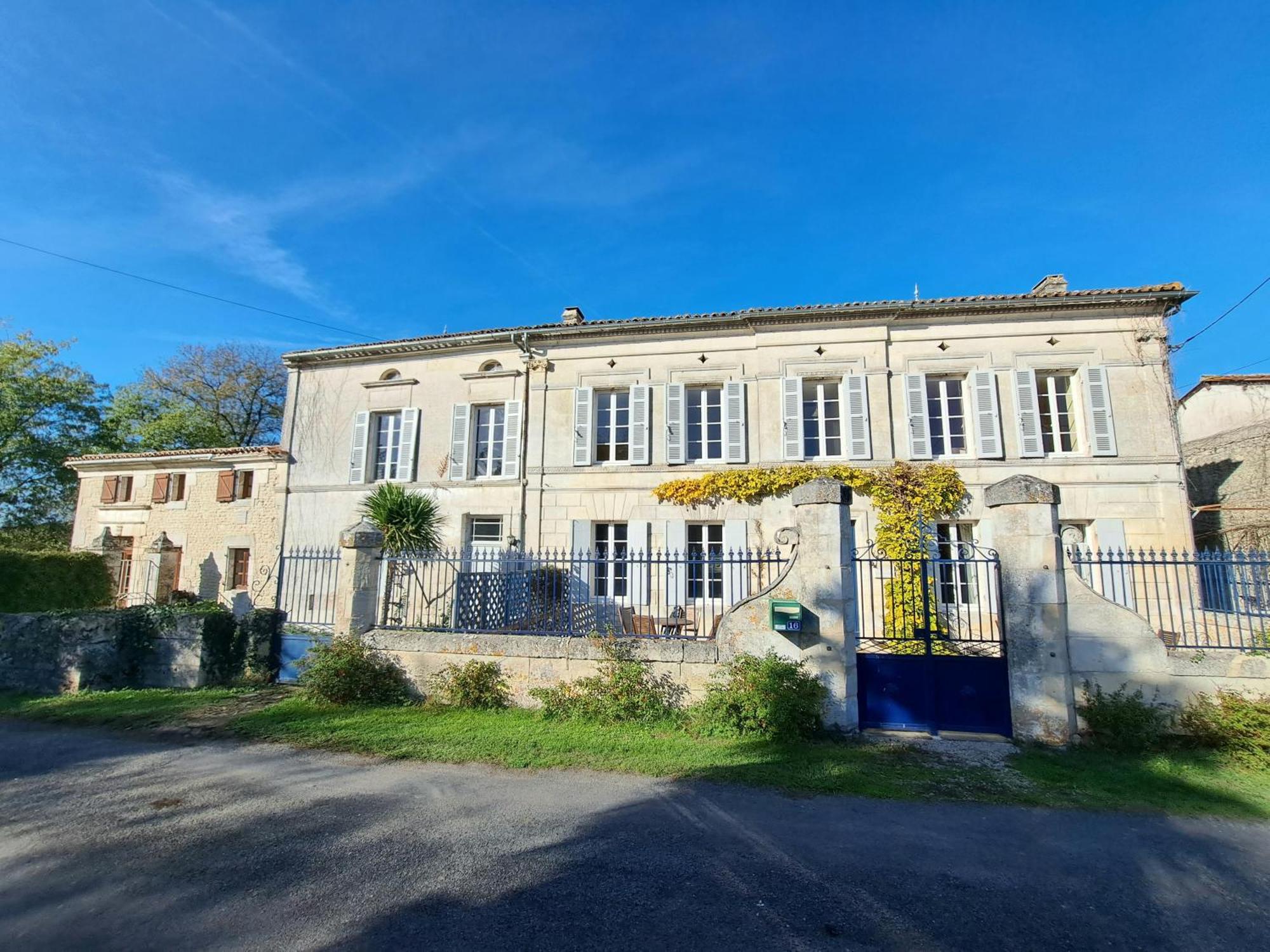 Le Moulin Etourneau - 3 Gites Avec 2 Piscines Champagnac  Екстер'єр фото