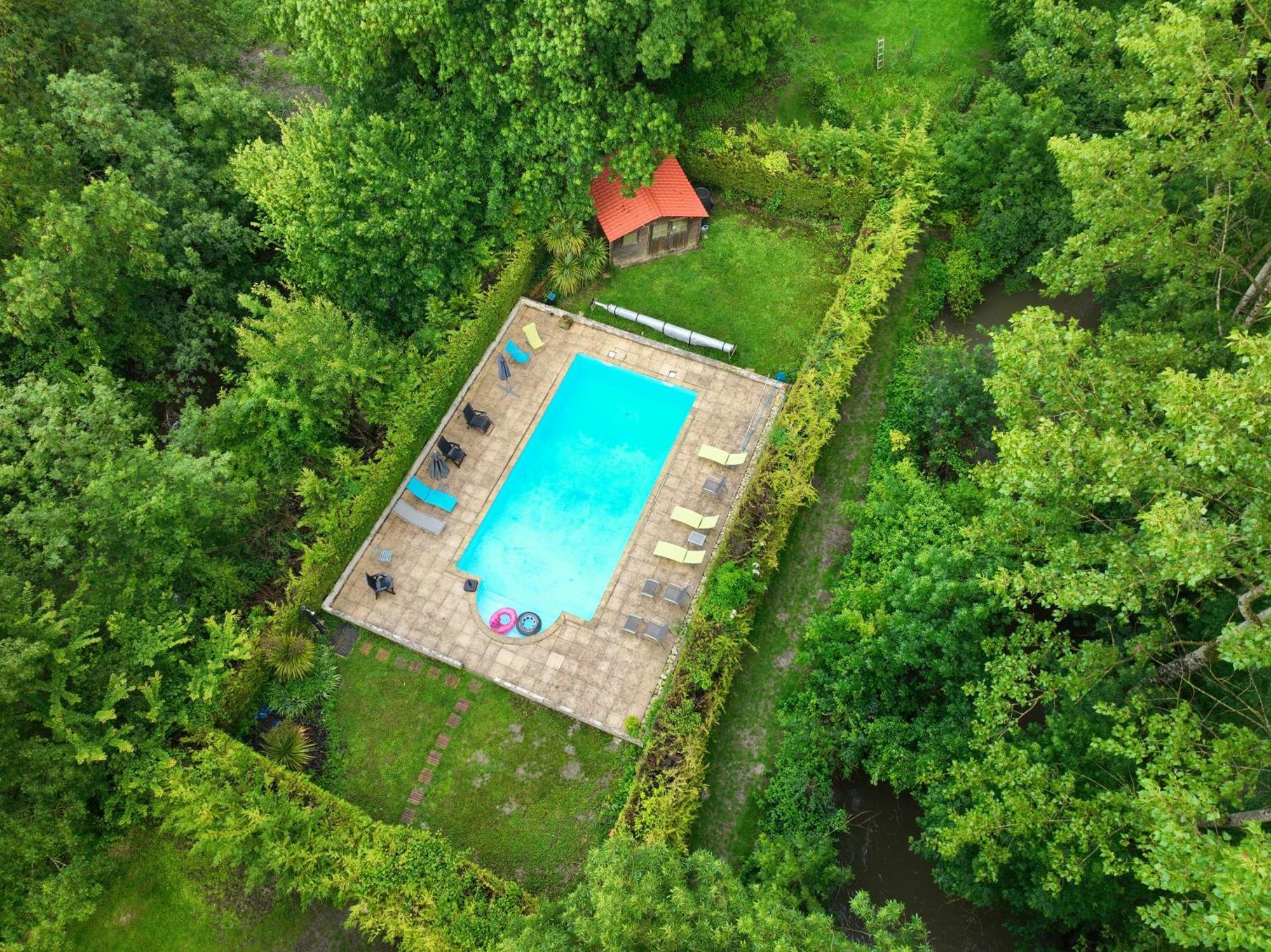 Le Moulin Etourneau - 3 Gites Avec 2 Piscines Champagnac  Екстер'єр фото